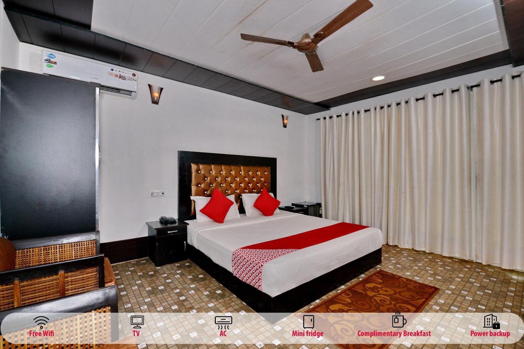 Collection O Retreat Morjim Resort Exteriér fotografie